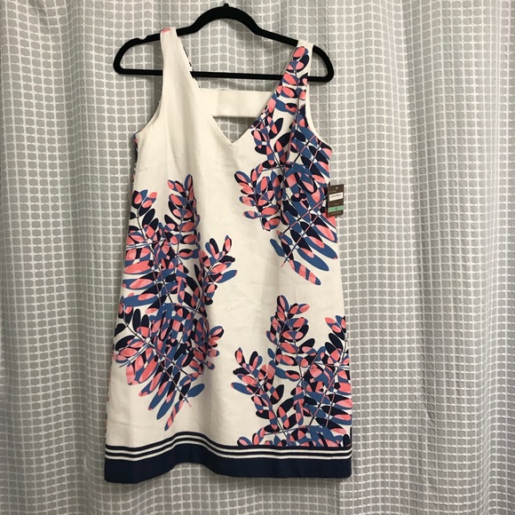 Taylor Dresses & Skirts - NWT Taylor printed sleeveless shift dress
